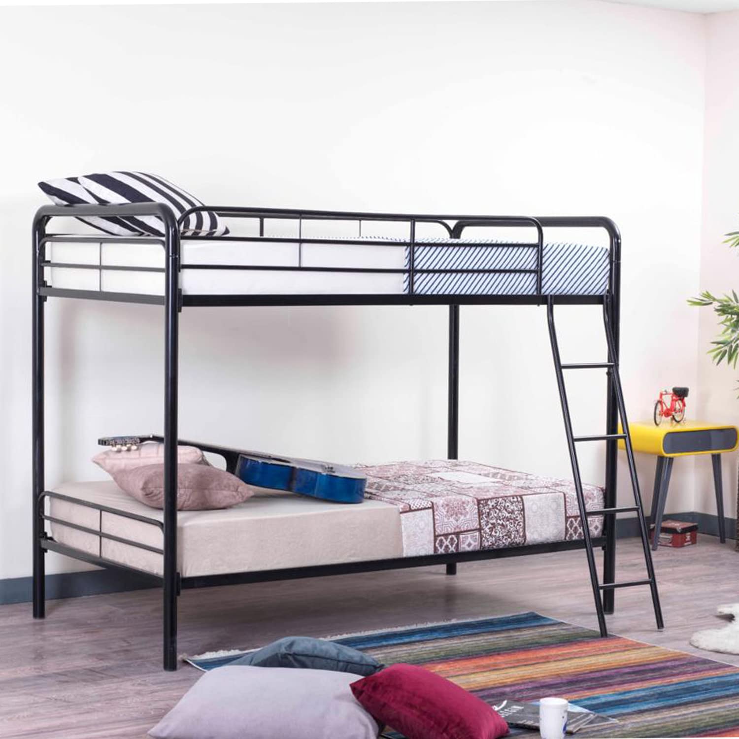 Better Home Products Twin Over Twin Metal Bunk Bed In Black